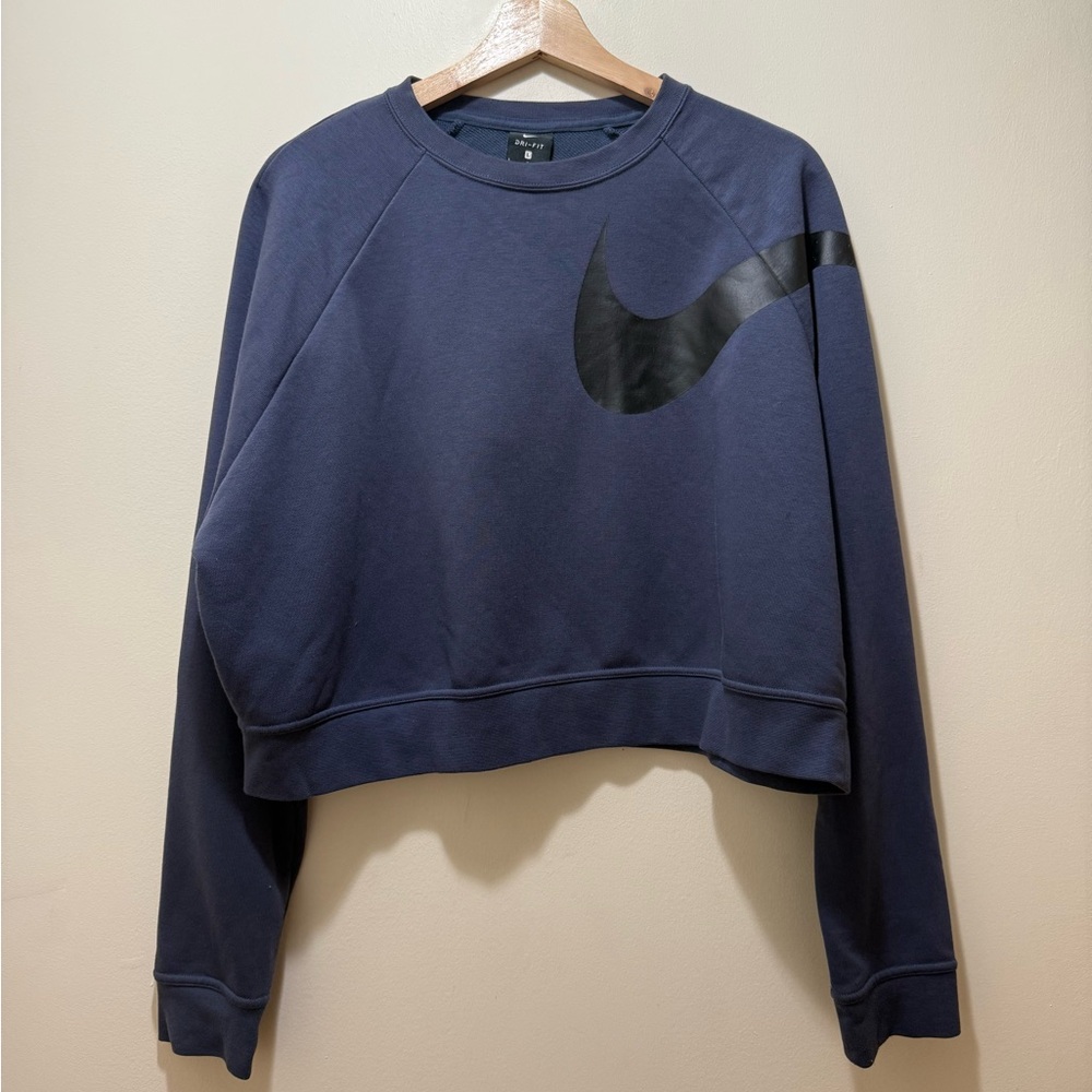 Nike Women's Blue Dri-Fit Cropped Sweatshirt Size L